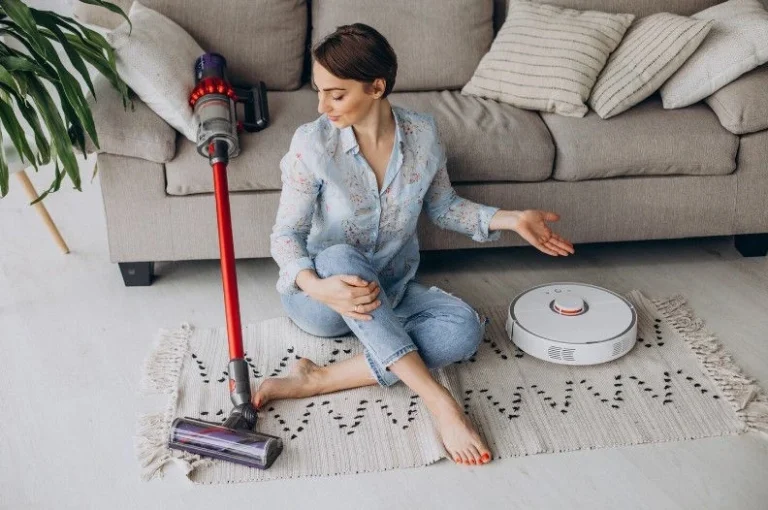 Dyson в Україні: оригінальна техніка для дому та догляду