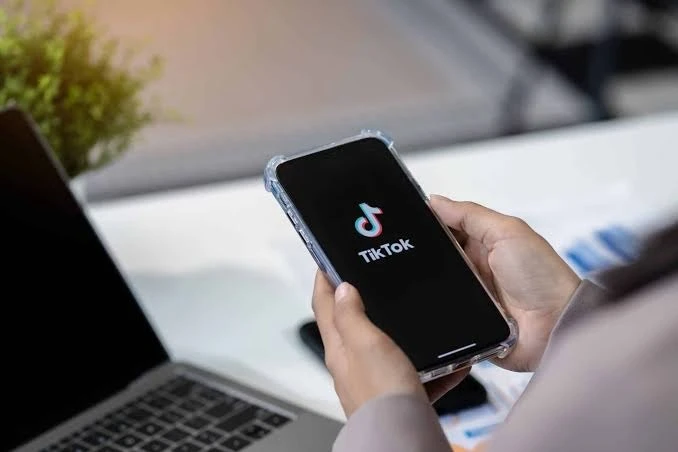 Почему активность аудитории влияет на продвижение TikTok