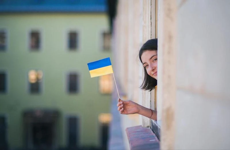 Як зберегти українську мову за кордоном: читання як щоденна звичка